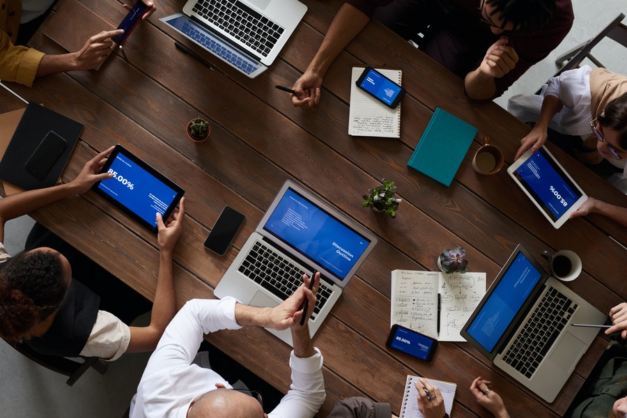 Fintech, eHealth y educación, los sectores preferidos de los españoles para emprender