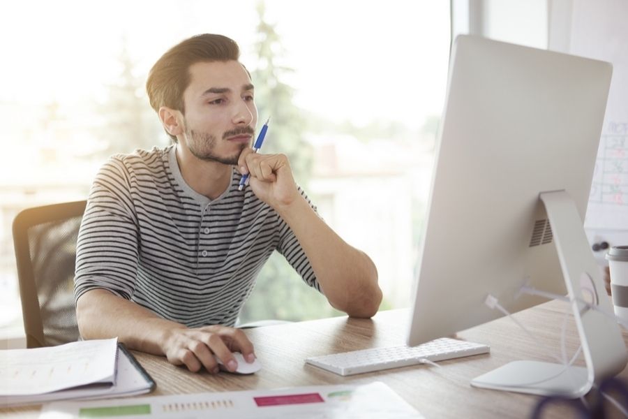 riesgos de ciberseguridad desde el puesto de trabajo